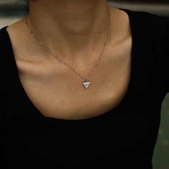 Beaded Chain Necklace with Zirconia Pavé Triangle Pendant in Silver - Picture 4 of 9
